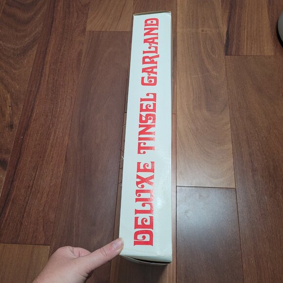 Golden Sleigh Silver Tinsel Garland Vintage Christmas Tree Mantle 15 Ft USA - Picture 11 of 15